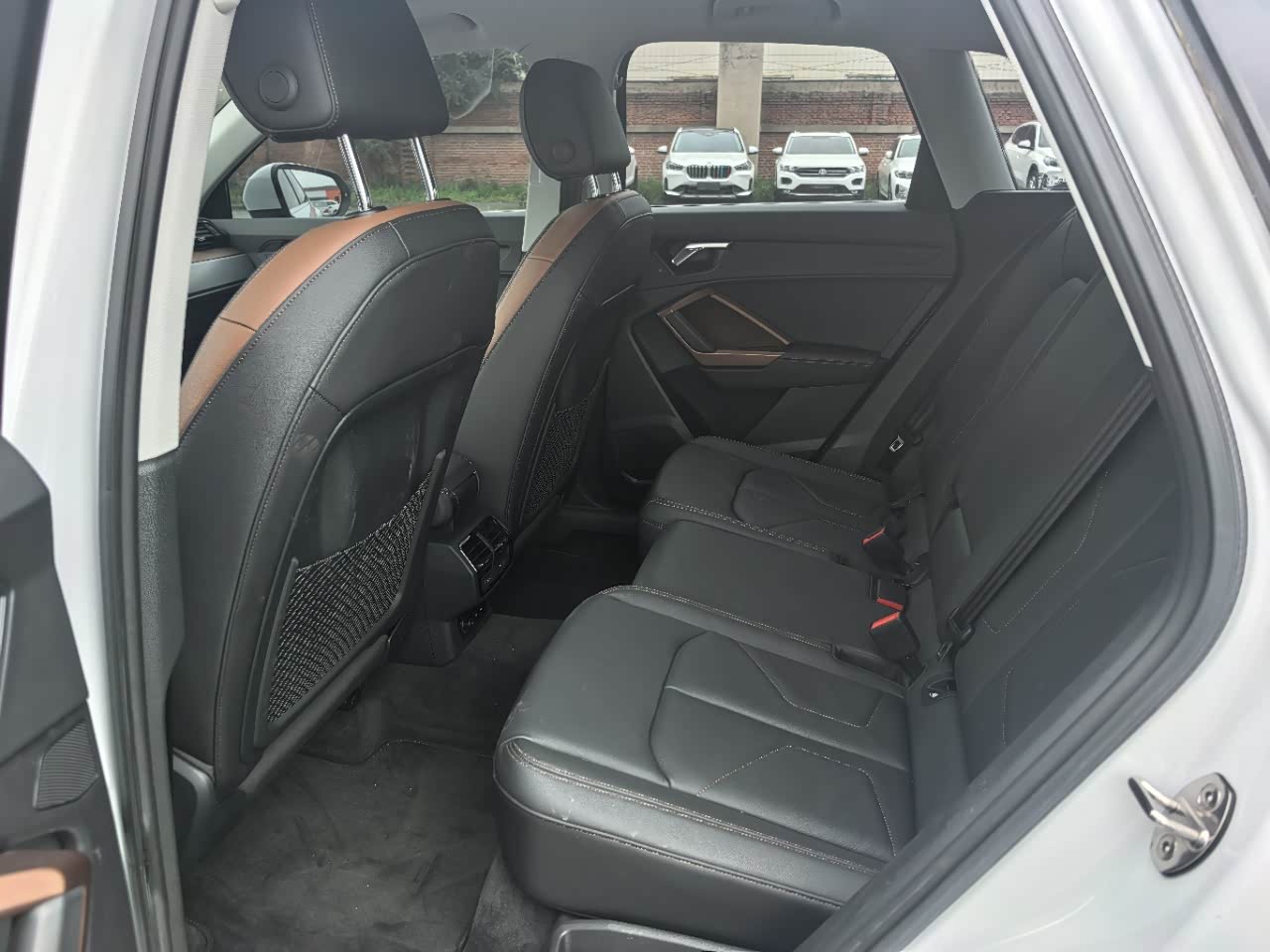 Audi Q3 1.4 л 2022 г. Белый, пробег 7000 км
