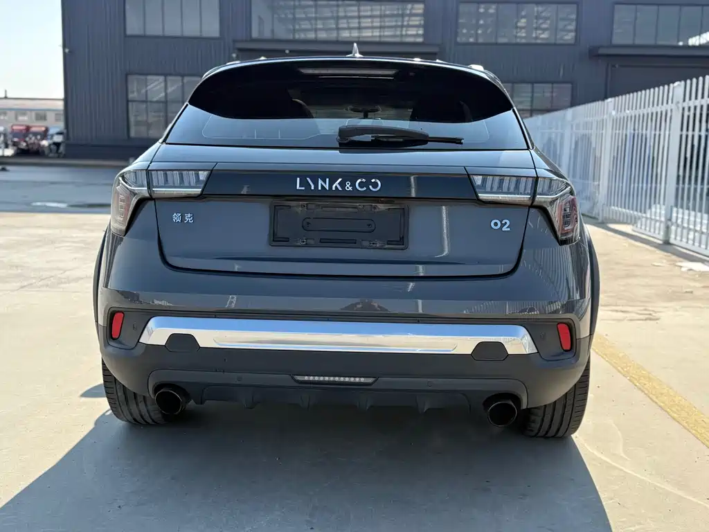 LYNK 02