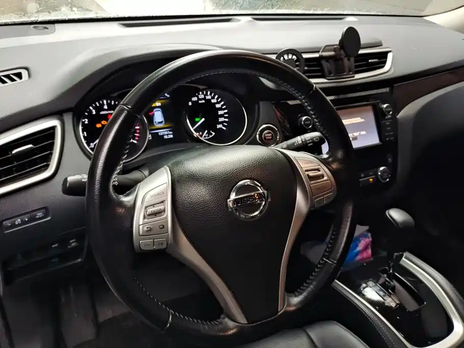 Nissan X-Trail — миниатюра 15