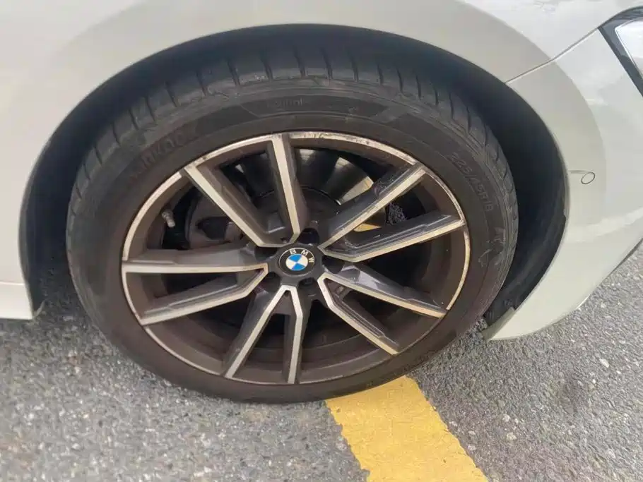 BMW 3 Series — миниатюра 6