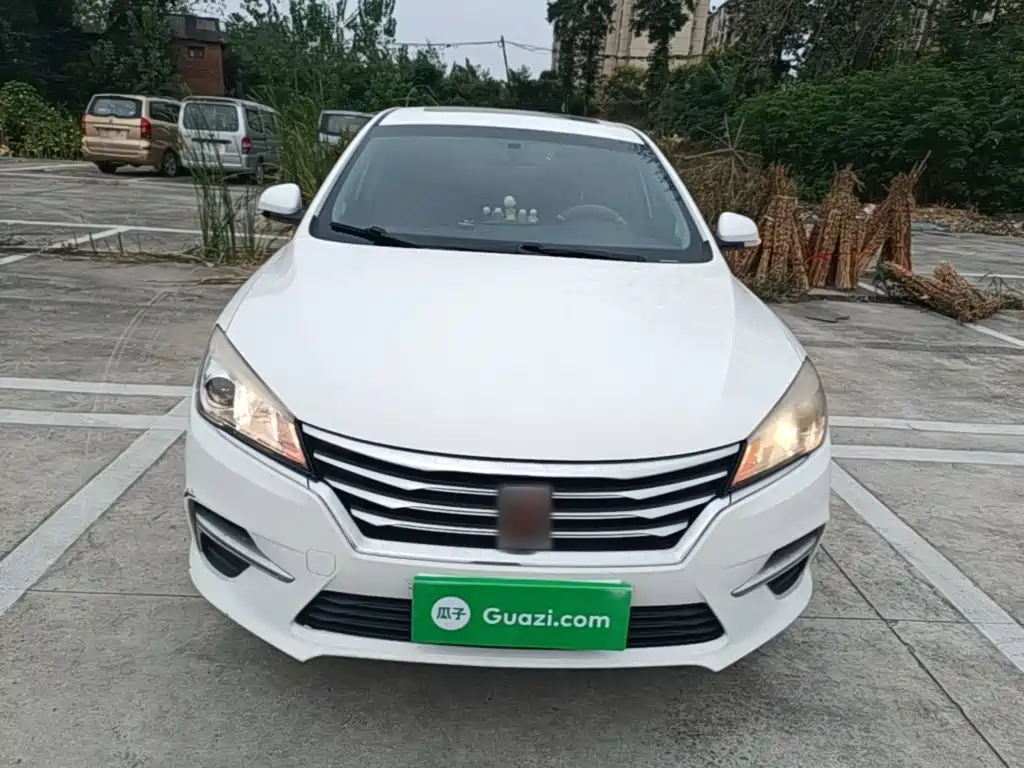 Roewe 360 — миниатюра 3
