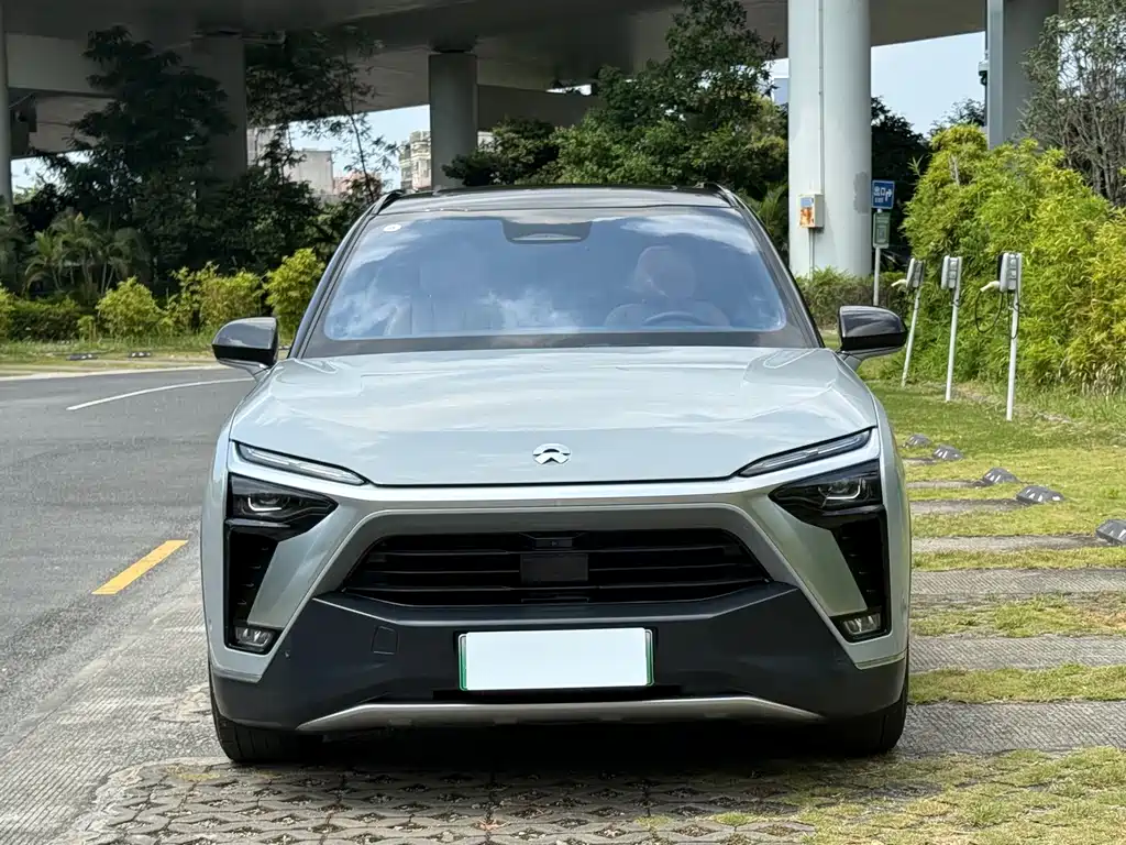 NIO ES8 — миниатюра 2