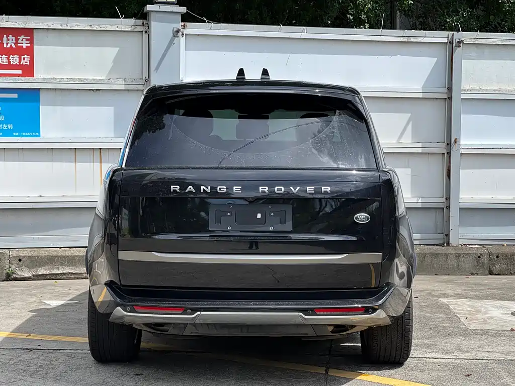 Land Rover Range Rover 2025 3.0 L6 360PS