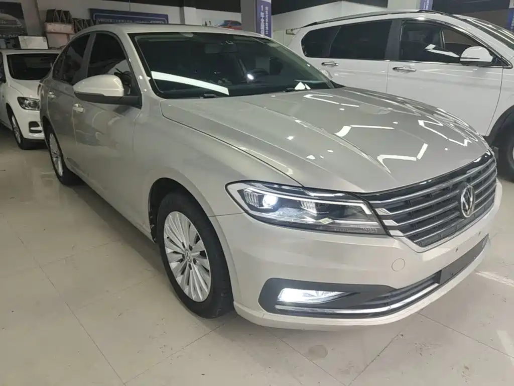 Volkswagen Lavida — миниатюра 4