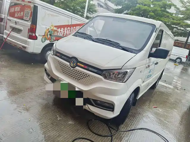 Dongfeng Yufeng EM26
