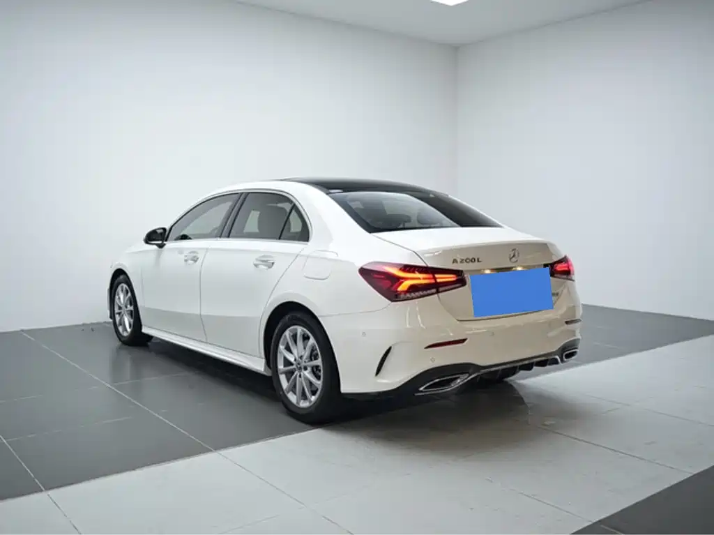 MERCEDES-BENZ A CLASS