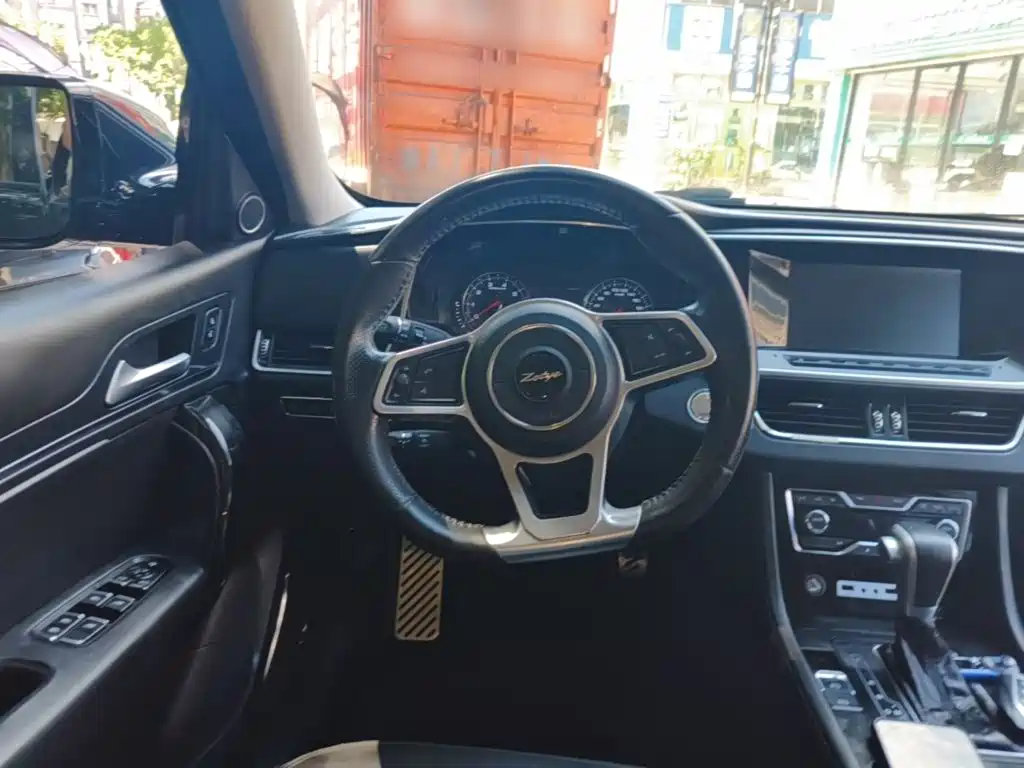 Zotye T600 Coupe — миниатюра 11