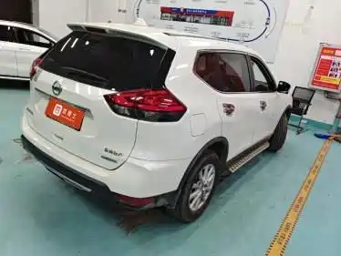 Nissan X-Trail — миниатюра 3