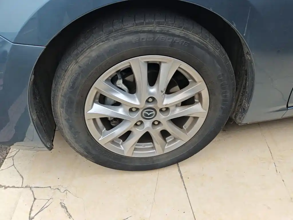 Mazda 3 Axela — миниатюра 23