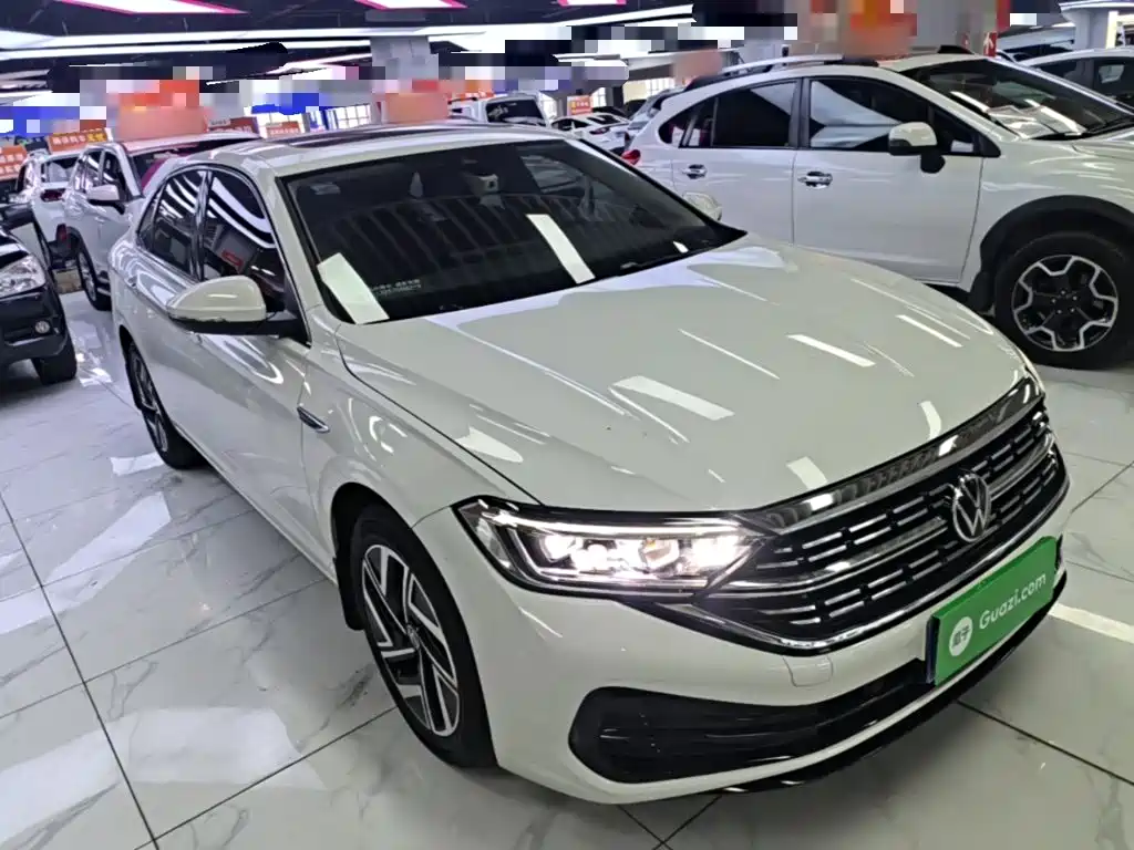 Volkswagen Sagitar — миниатюра 4