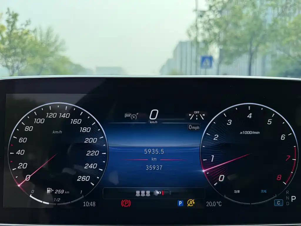 Mercedes-Benz C-Class — миниатюра 24