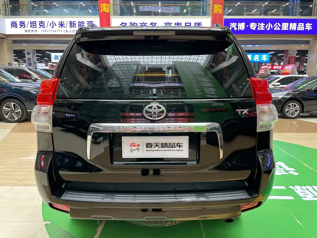 Toyota Land Cruiser Prado 2010 2.7L AT Luxury