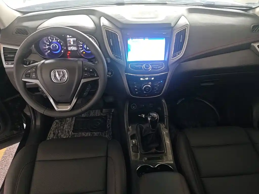 Changan CS75 — миниатюра 10