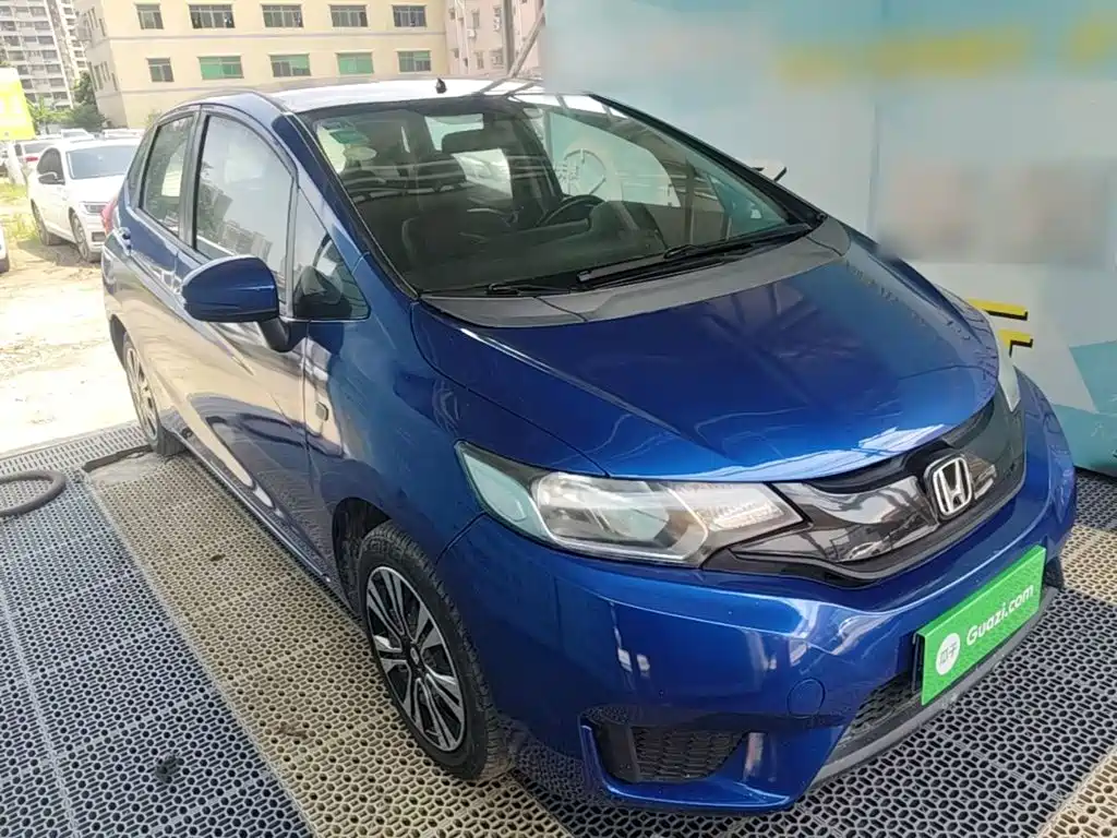 Honda Fit — миниатюра 4