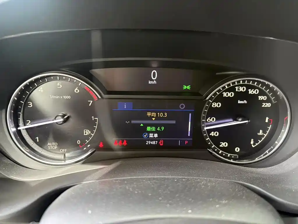 Cadillac XT4 — миниатюра 12