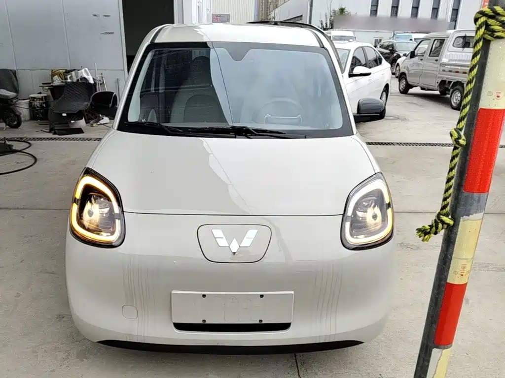 Wuling MINIEV — миниатюра 3