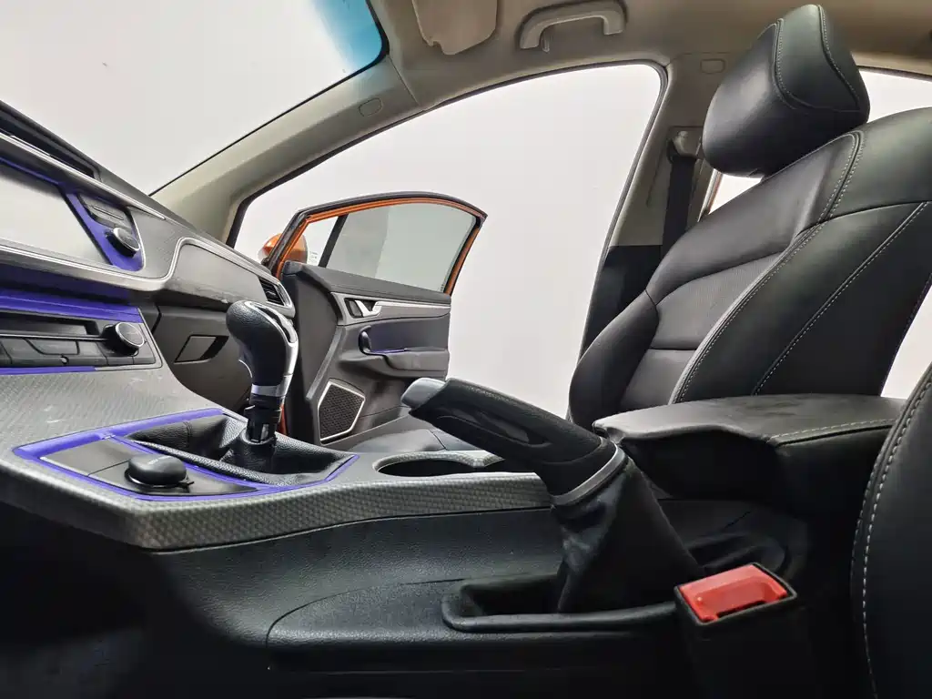 Geely Emgrand GS — миниатюра 12