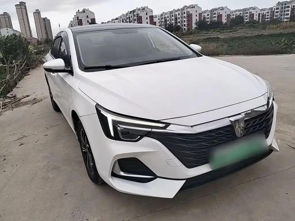Roewe i6 MAX New Energy — миниатюра 4