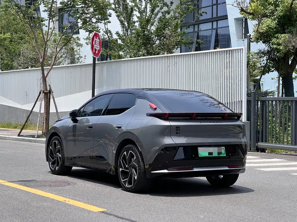Lynk & Co Z20 — фотографии объявления, Фото 13