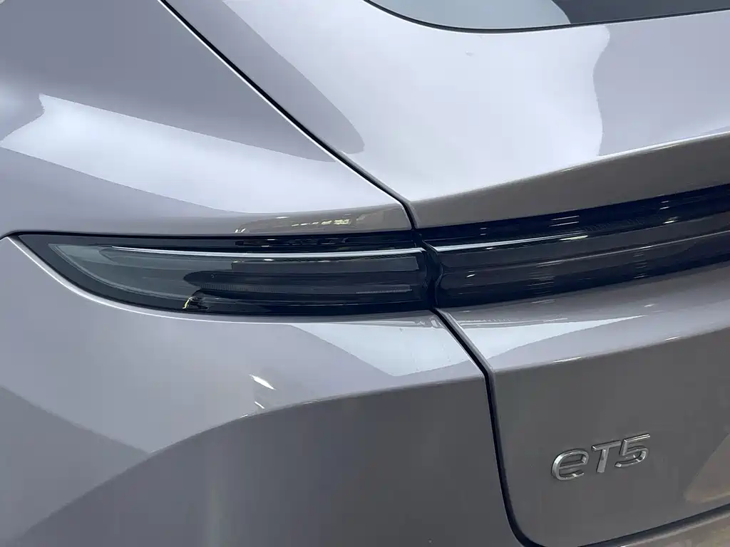 NIO ET5 2025 75kWh