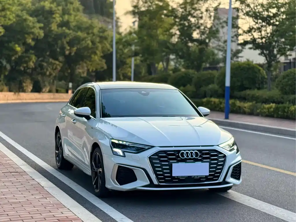Audi A3 2022 Sportback 35 TFSI Fashion Sport