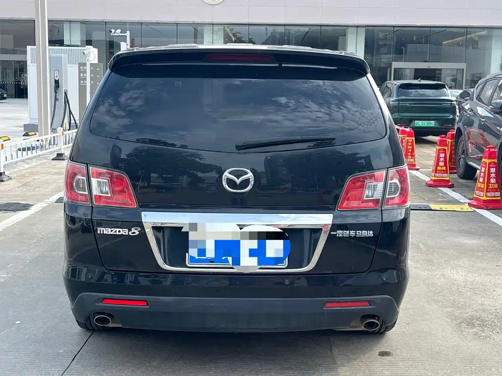 Mazda 8 — миниатюра 9