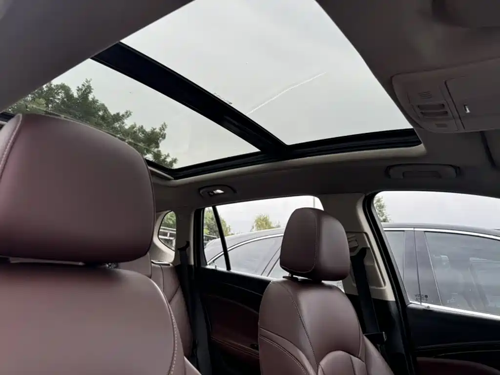 Buick Envision Plus — миниатюра 4