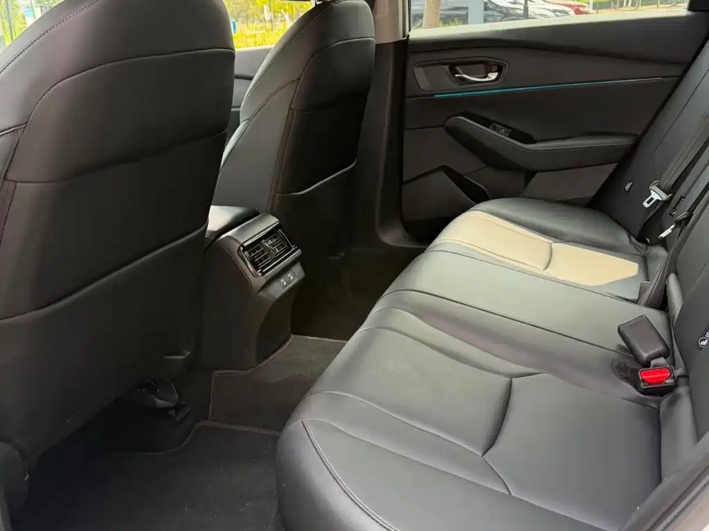 Honda Accord — миниатюра 10