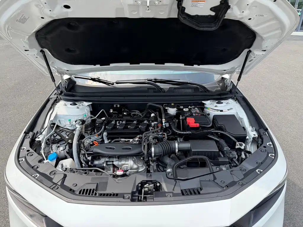 Honda Accord — миниатюра 16