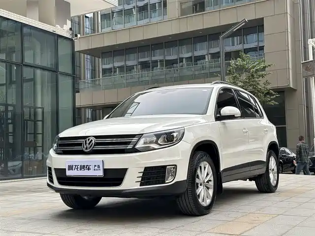 VOLKSWAGEN TIGUAN 2018