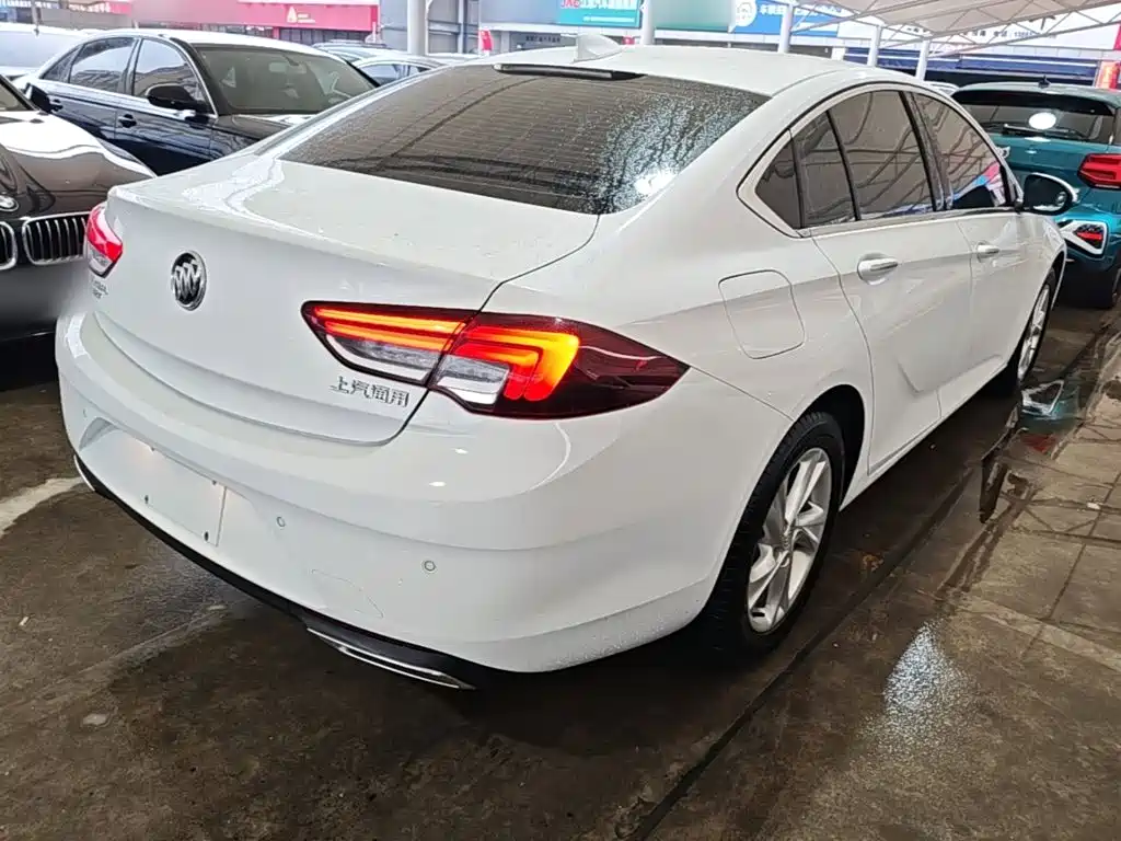 Buick Regal — миниатюра 7
