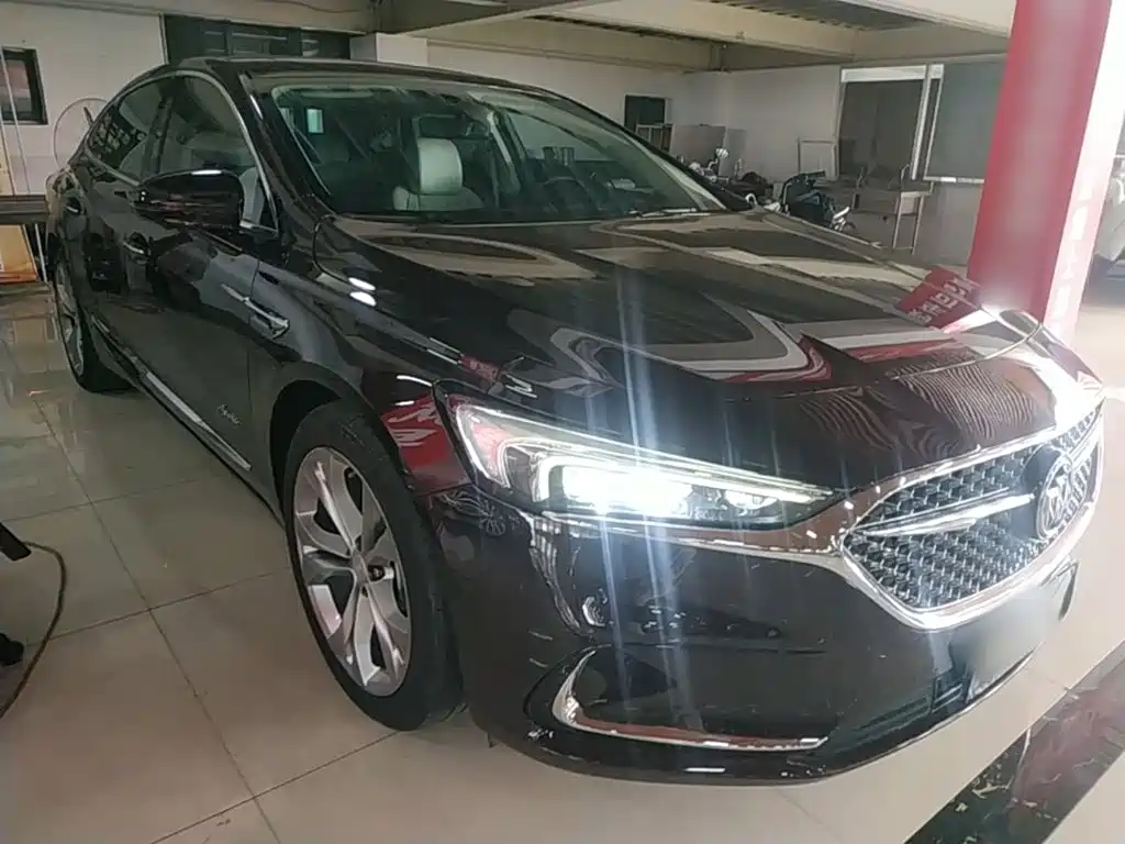 Buick LaCrosse — миниатюра 4