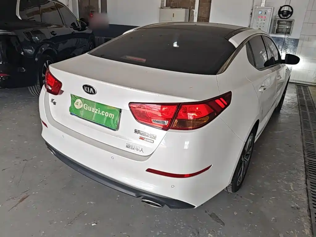 Kia K5 — миниатюра 7