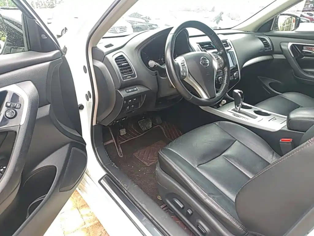 Nissan Teana — миниатюра 16