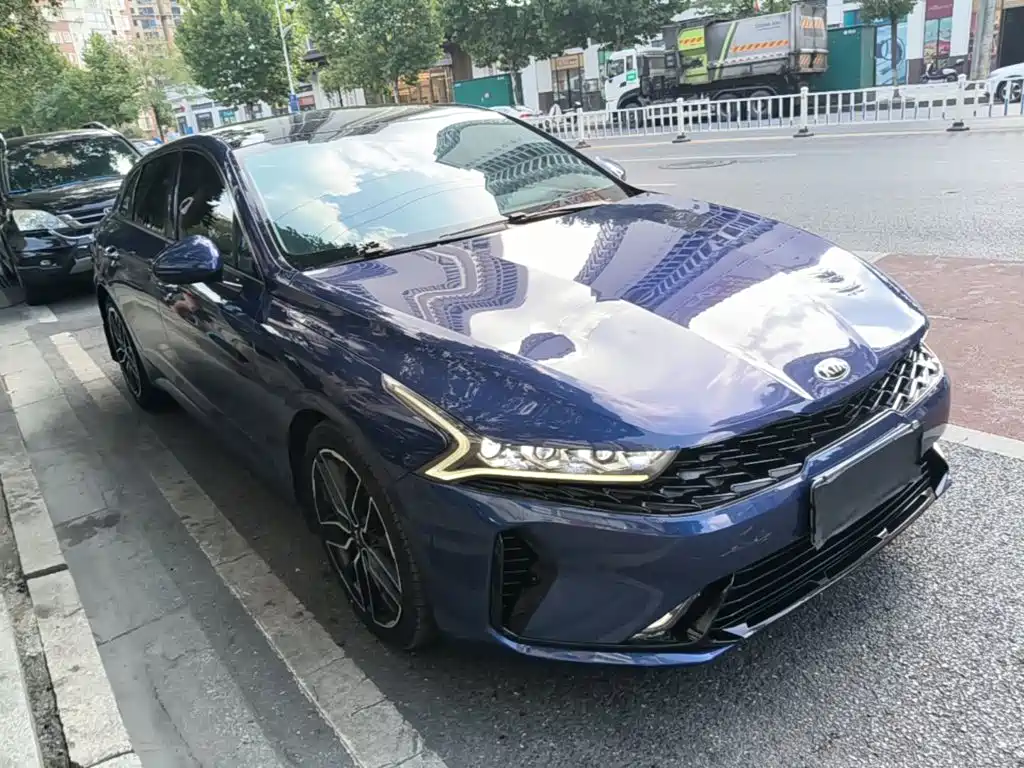 Kia K5 — миниатюра 4