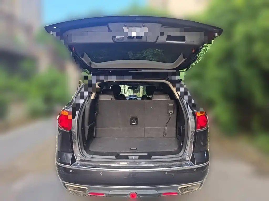Buick Enclave — миниатюра 10