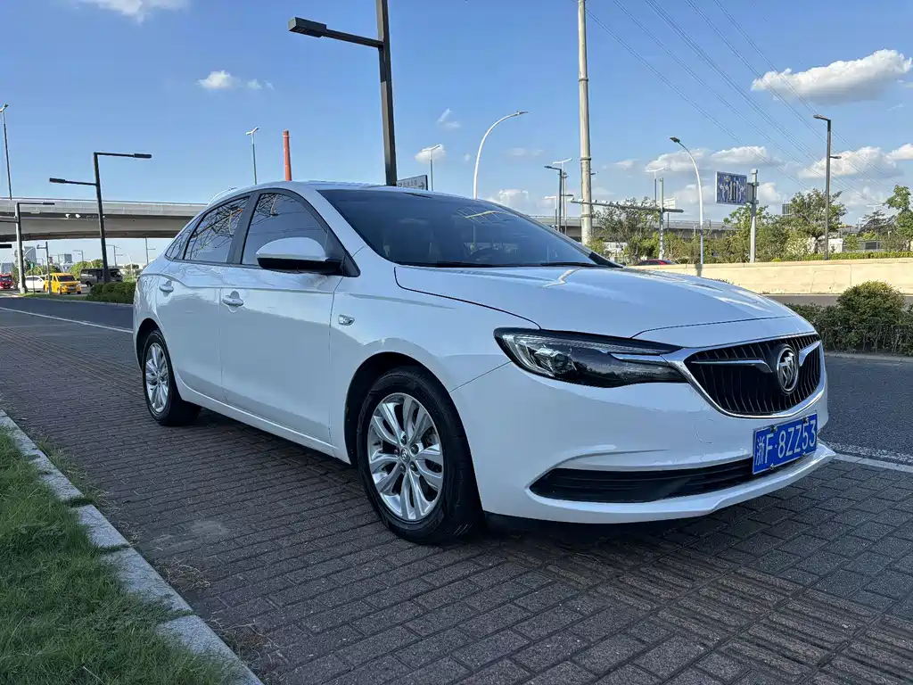 Buick Excelle — миниатюра 3