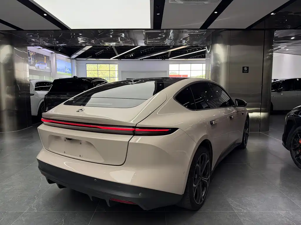 NIO ET5 — миниатюра 14