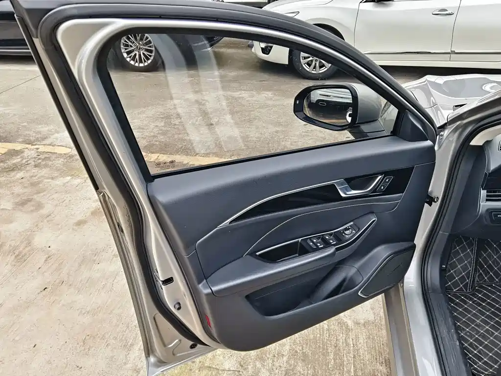 Bestune B70 — миниатюра 12