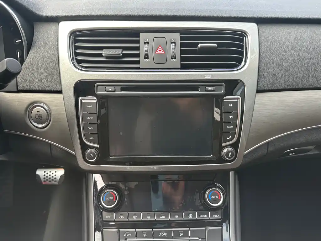 Haval H8 2017 2.0T Smart