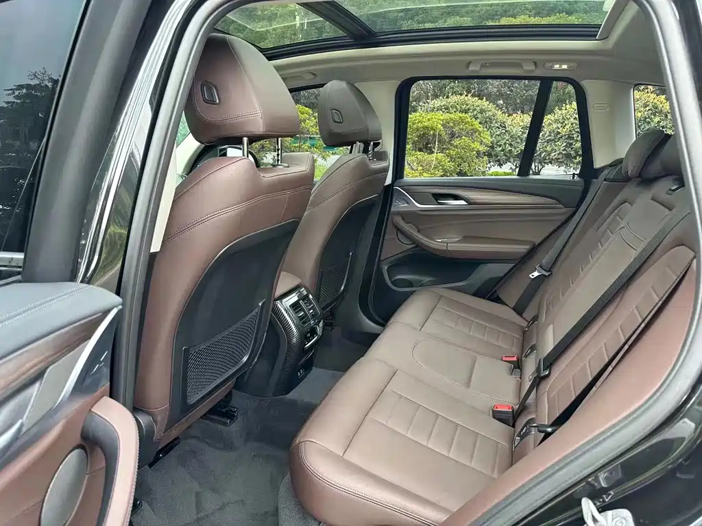 BMW X3 — миниатюра 6