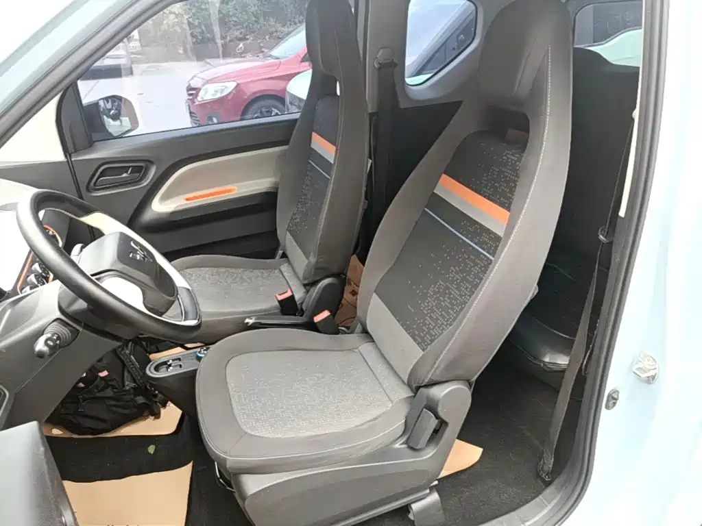 Wuling MINIEV — миниатюра 15