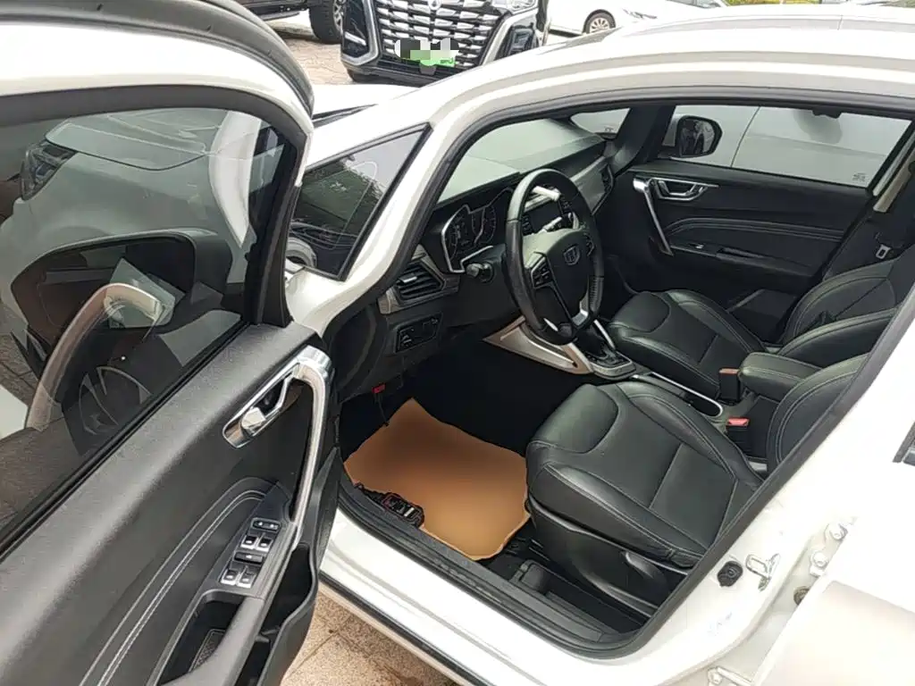 Geely Vision X3 — миниатюра 16