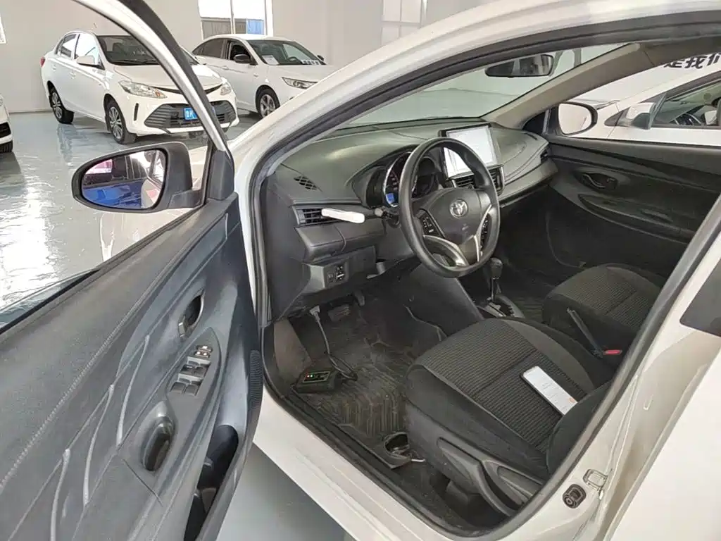 Toyota Vios 2022 — фото 15