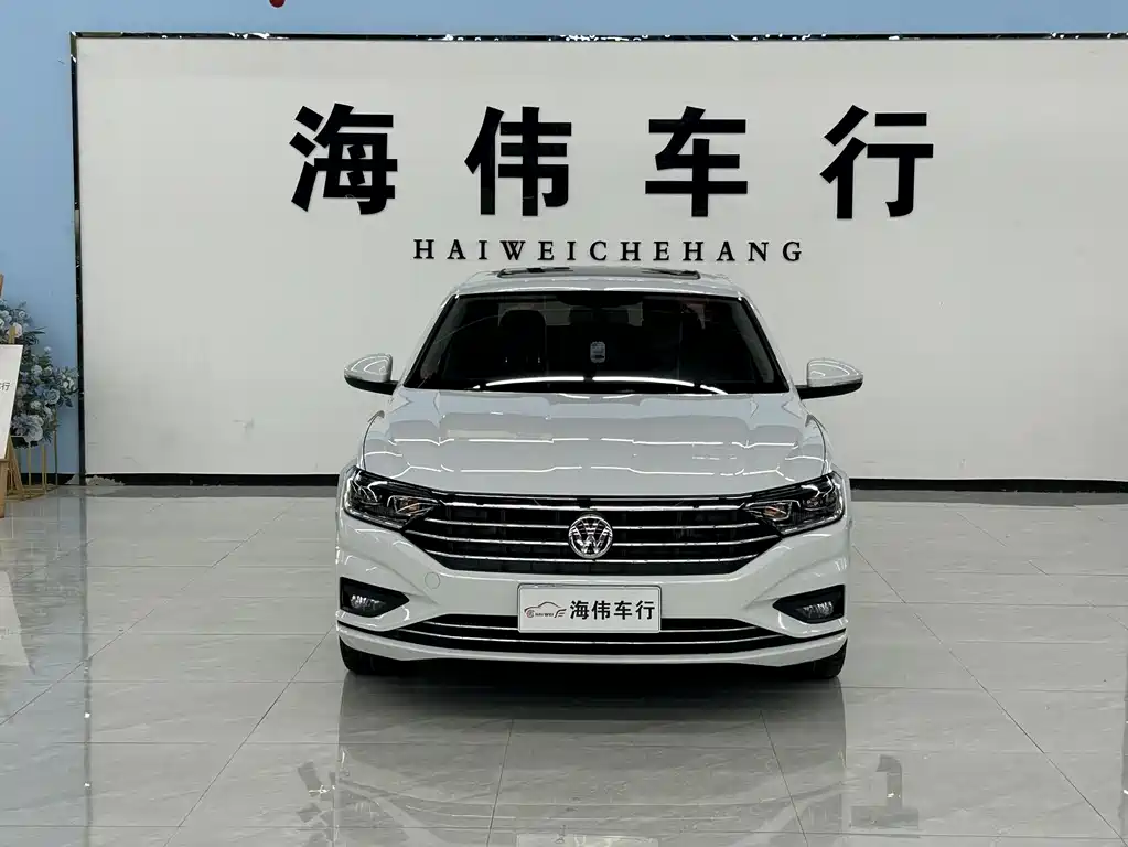 Volkswagen Sagitar 2022 280TSI DSG