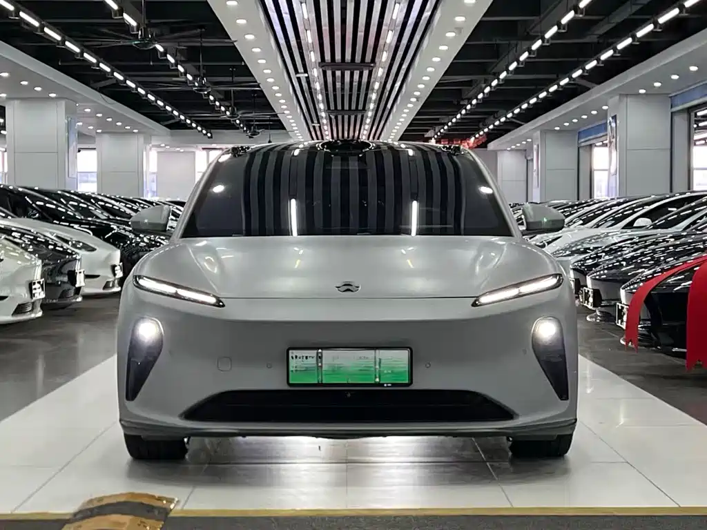 NIO ET5T — миниатюра 2