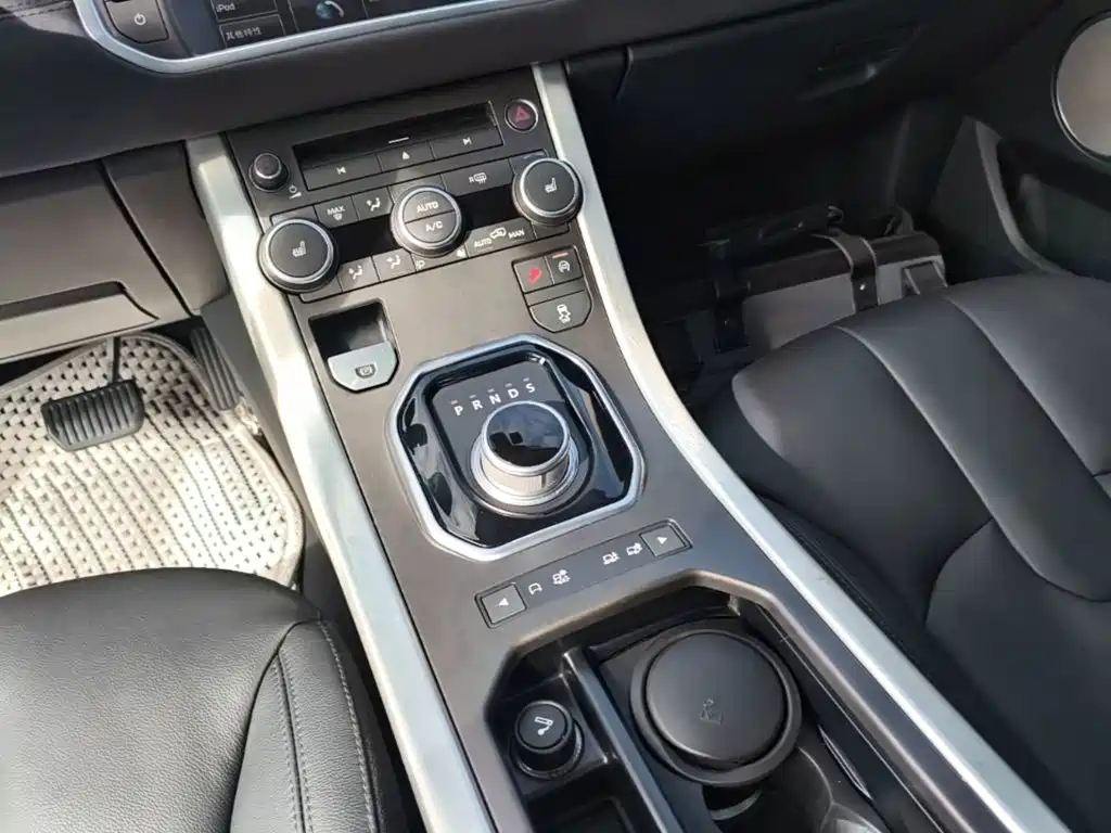 Land Rover Evoque — миниатюра 14