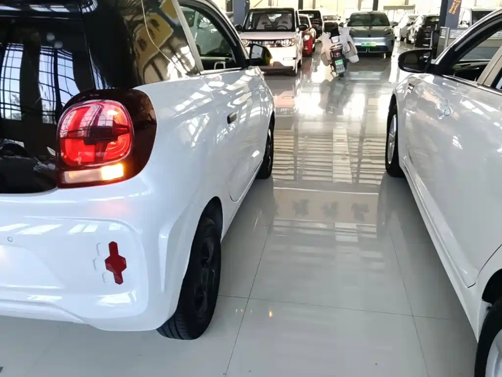 Roewe Clever — миниатюра 8