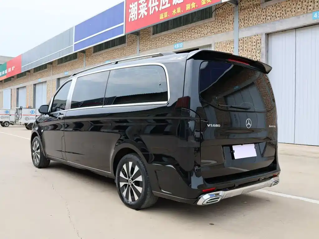 Mercedes-Benz Vito — миниатюра 13