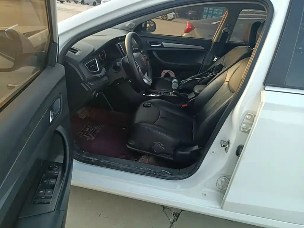 Roewe 360 — миниатюра 15